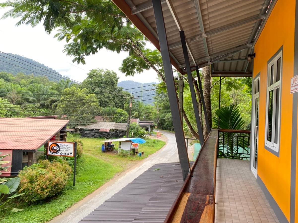 Khao Sok Inn Hostel Khao Sok National Park Εξωτερικό φωτογραφία