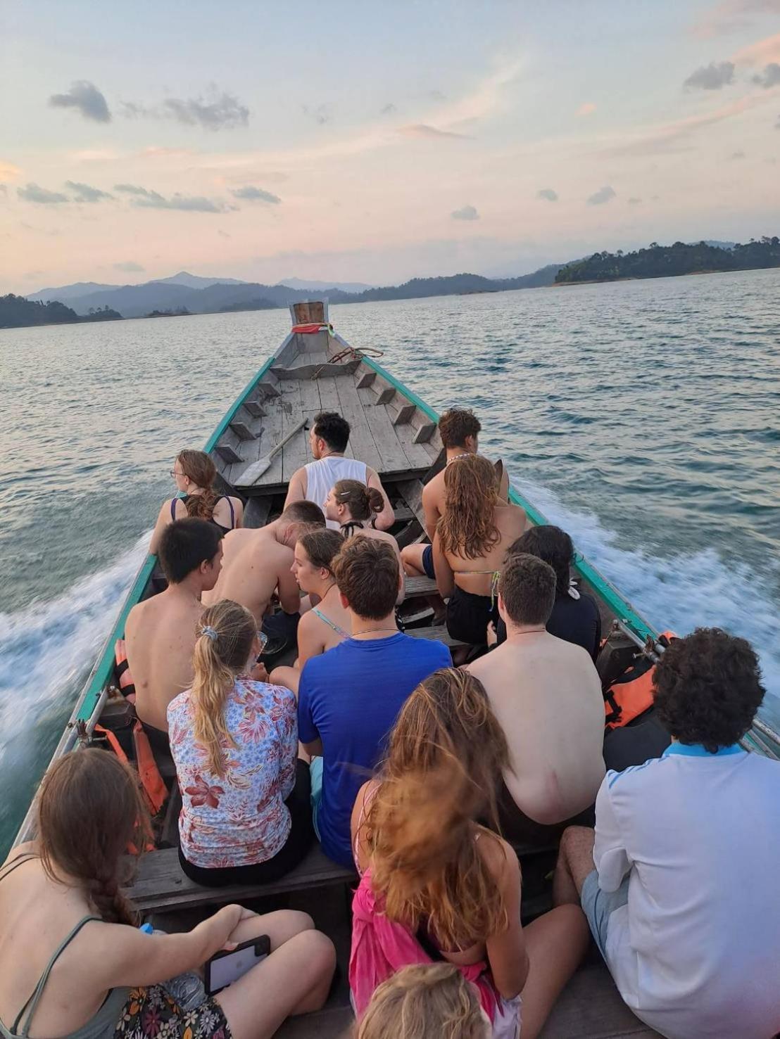Khao Sok Inn Hostel Khao Sok National Park Εξωτερικό φωτογραφία